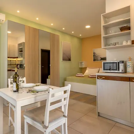 Dzapo Apartment *